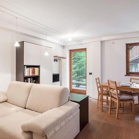 10 Min. Da Courmayeur Elegante Appartamento Pré-Saint-Didier Eksteriør bilde
